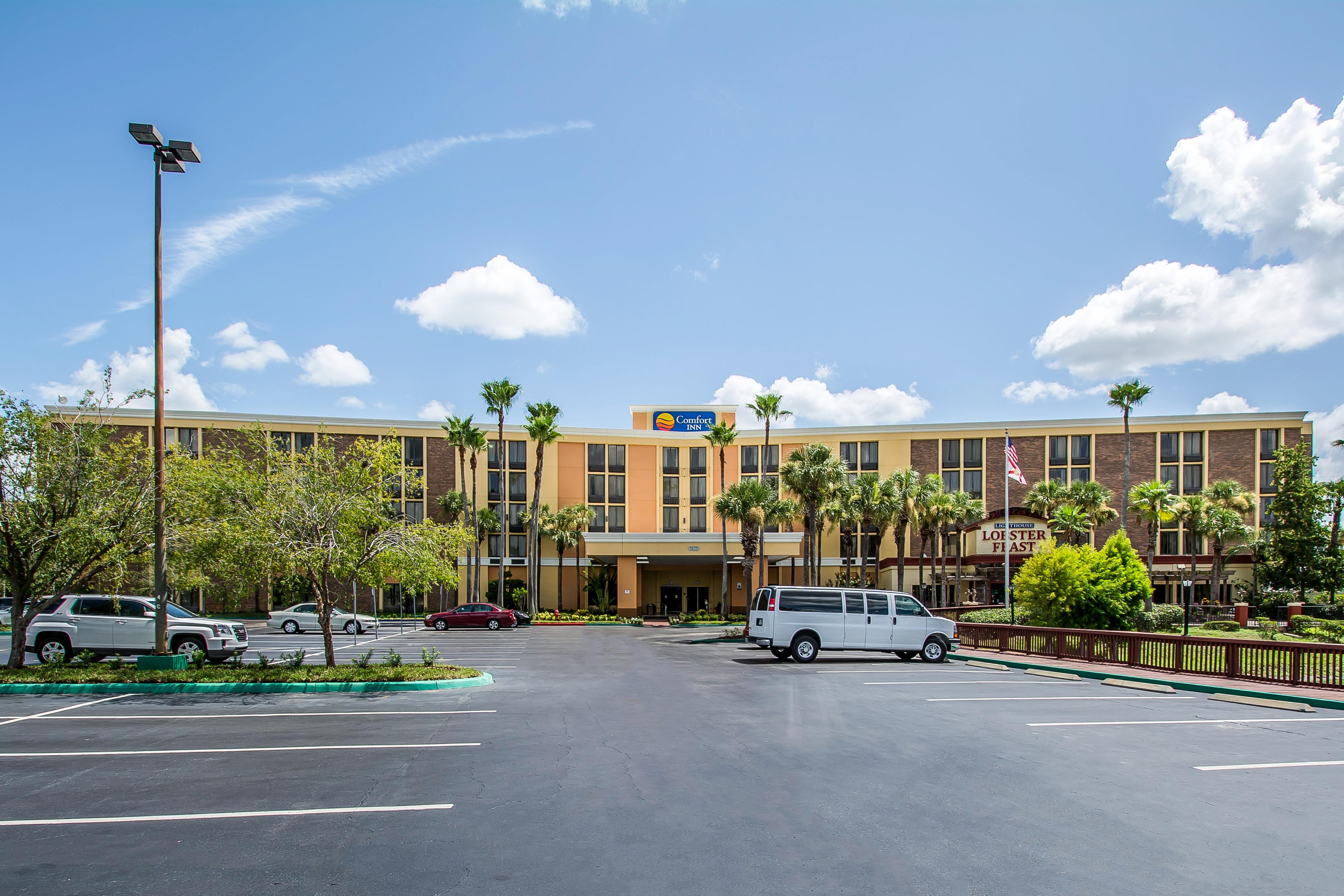 Comfort Inn & Suites Kissimmee By The Parks Four Corners Екстериор снимка