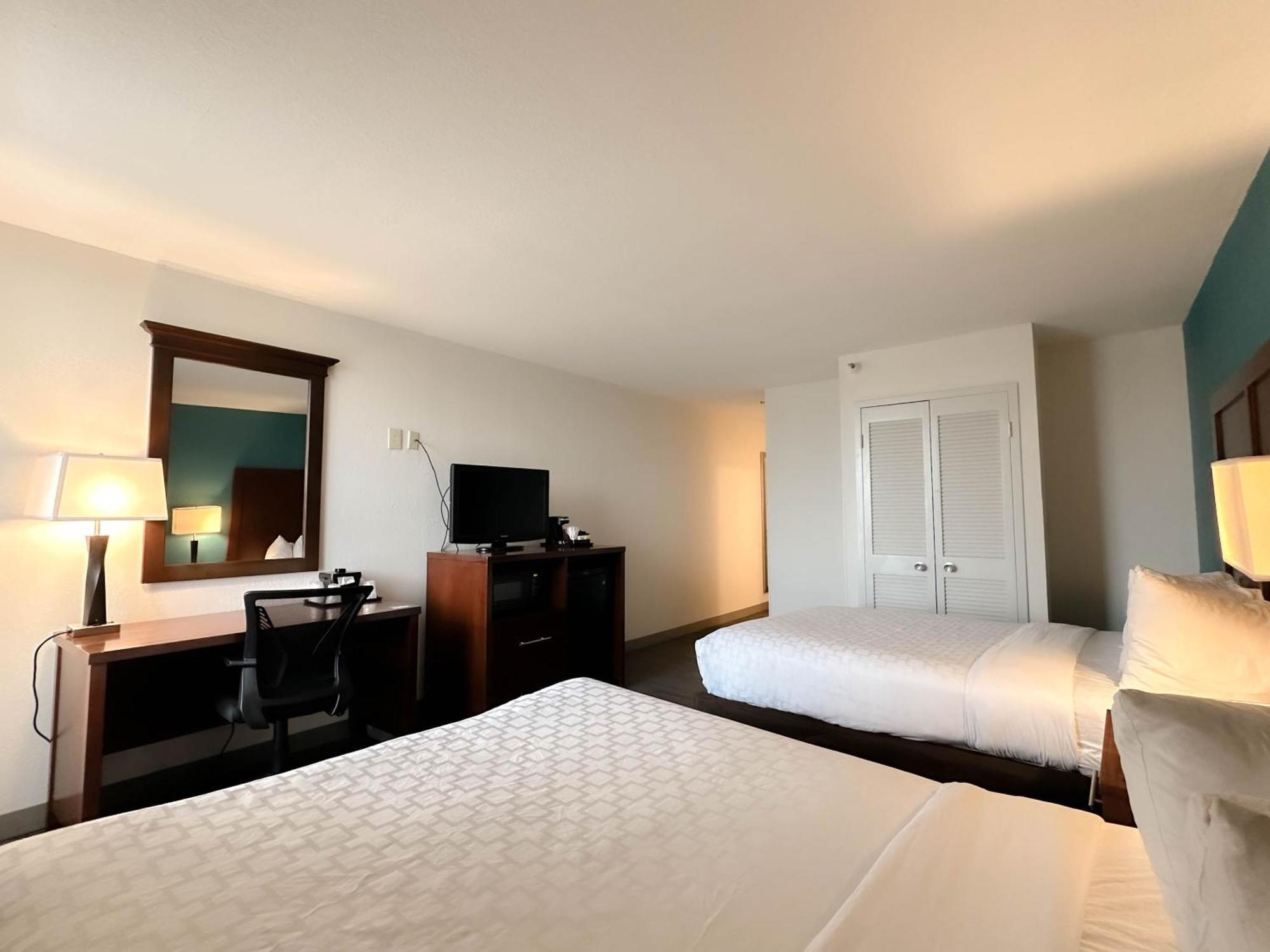 Comfort Inn & Suites Kissimmee By The Parks Four Corners Екстериор снимка