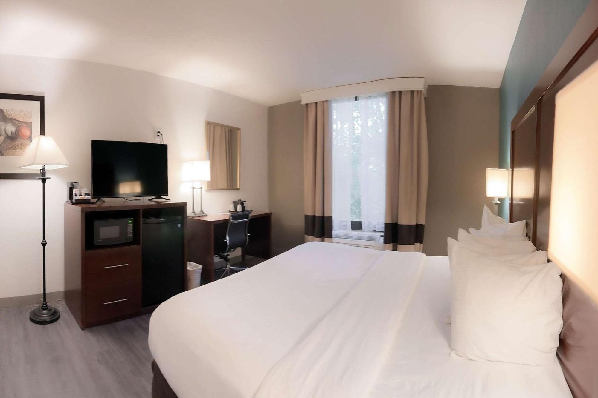 Comfort Inn & Suites Kissimmee By The Parks Four Corners Екстериор снимка