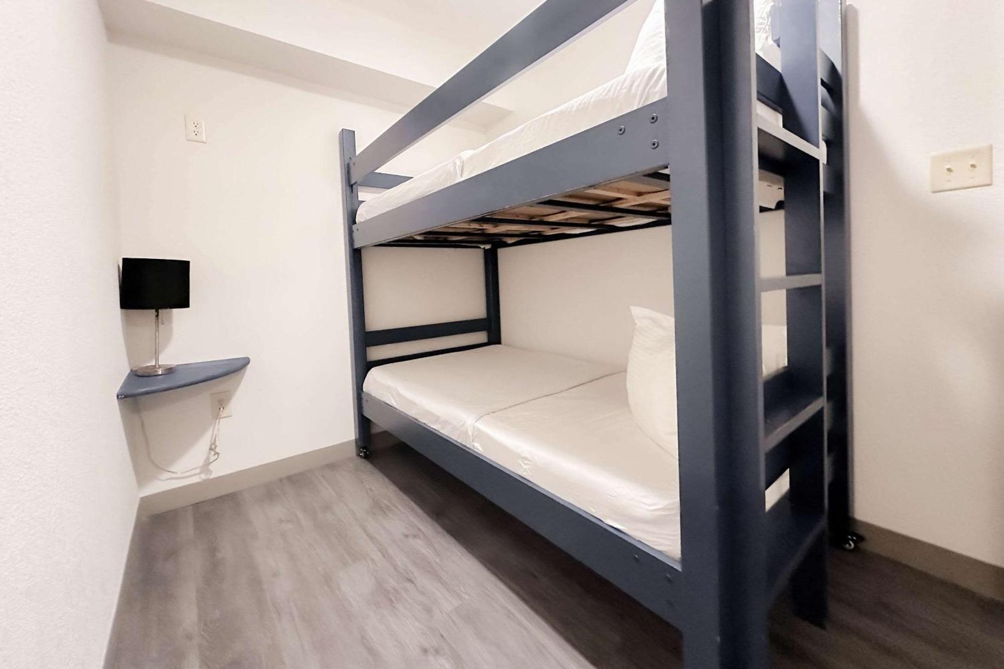 Comfort Inn & Suites Kissimmee By The Parks Four Corners Екстериор снимка